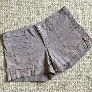 ☀️ Cielo Classic Size Small Khaki Shorts